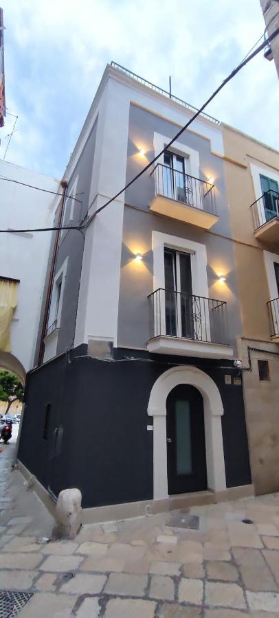Just Here Apartments - Lascia Fare A Dio Bari Exterior photo